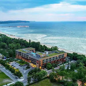 4* Hotel Marriott &
